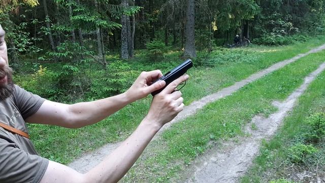 Р 411 (полукровка) замена скобы и первое впечатление от стрельбы. смотреть онлайн