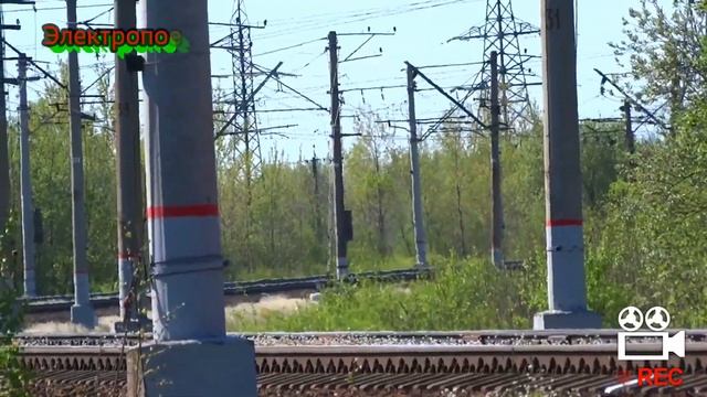 Электропоезда серии ЭД4М и ЭД2Т смотреть онлайн