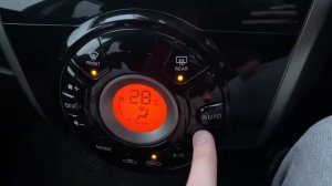 Nissan Note E12 HR12DR стучит печка