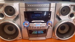 типо обзор на музыкальный центр lg lm k2545