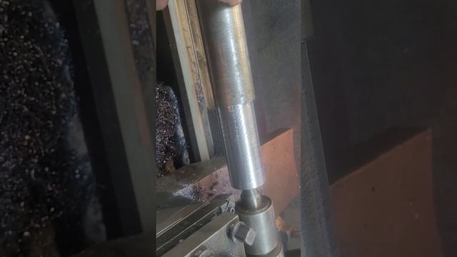 Часть 2. Изготовление двух кулочкового вала, или с двумя эксцентриками. смотреть онлайн