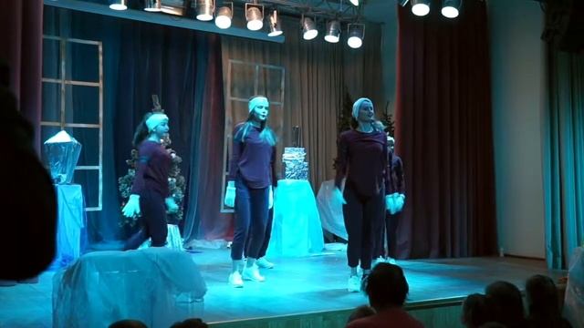 «Новогодний бал сказок» смотреть онлайн