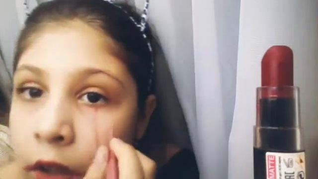 ИГРАТЬ ОПАСНО ( Грим ОНО ) как делать грим оно?!?!? смотреть онлайн
