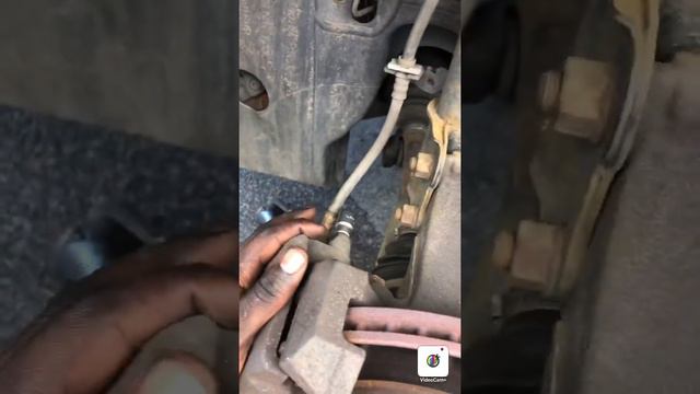 2003 Mazda Tribute Front Brake Pad Replacement смотреть онлайн