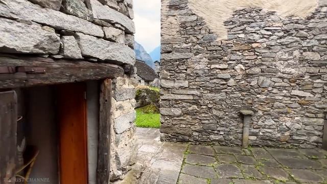 THE REAL VILLAGE OF HANSEL AND GRETEL ????? A FAIRYTALE VILLAGE - SONLERTO (Swiss village) смотреть онлайн