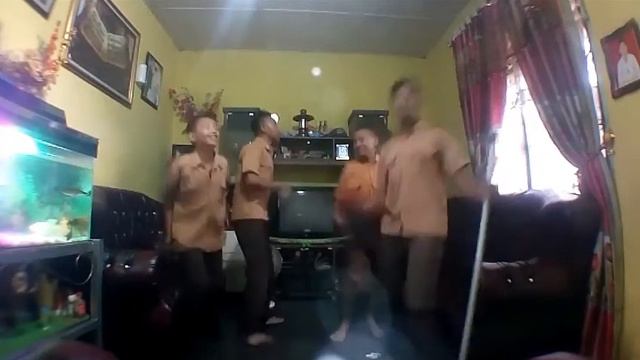 Cleaning service Challenge (PARODY Joget) /Ngakak!? смотреть онлайн