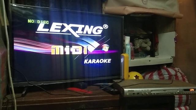 LEXING MDVD LX 30 USB KARAOKE TEST (P.S. doesn't working on its old UI cause of that it's blinking) смотреть онлайн