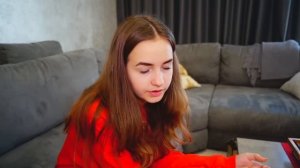 ЗЛОЙ ГРИНЧ! Жуткий призрак в доме Амельки!