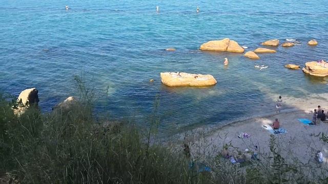 Пляжи Одессы - Дикий пляж в Одессе смотреть онлайн