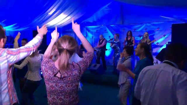 Созвездие бенд и Оксана Низовская смотреть онлайн