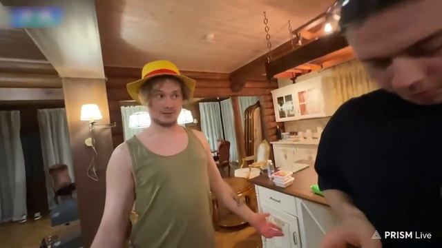 НЕМНОГО ВЫПИЛИ и ТУТ ПОНЕСЛОСЬ / Кореш, Парадеевич, Exile, Данила Горилла, FRAME TAMER и Куертов смотреть онлайн