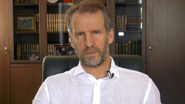 Поправки к Конституции России 2020. Дмитрий Казаков - О приоритете российского права смотреть онлайн