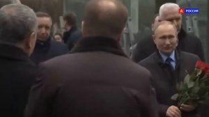 Охрана Президента редкие кадры  Будь аккуратнее рядом с президентом  Охрана Пути