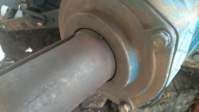 ЮМЗ-6 ремонт кпп ч.1 смотреть онлайн