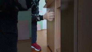 Навес двери с последующей регулировкой