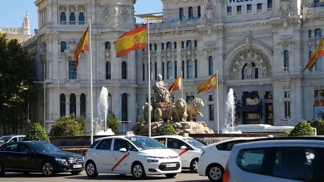 A walk through Madrid and Atocha Monument | AIAGI смотреть онлайн