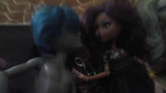 Почему жизнь жестока смотреть онлайн