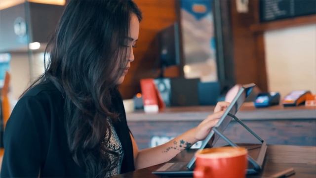 Review 2 in 1 Acer Aspire R13 by Illona Vania смотреть онлайн