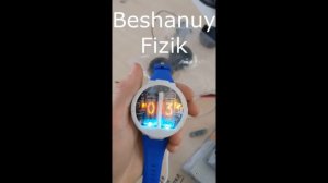 Часы с акселерометром в корпусе