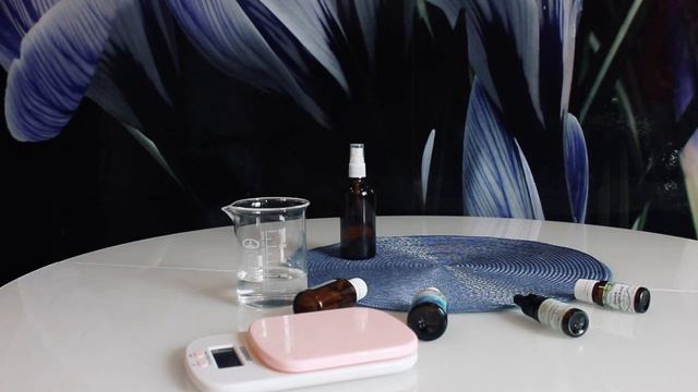 DIY СПРЕЙ ДЛЯ ТЕЛА // КОСМЕТИКА СВОИМИ СВОИМИ РУКАМИ смотреть онлайн