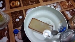 Как очистить чехол от желтизны?!