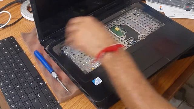 COMPAQ Presario CQ57 laptop keyboard replace смотреть онлайн