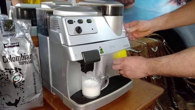 Готовим капучино кофемашины SAECO смотреть онлайн