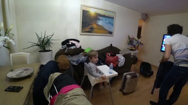 Насморк у новорождённого ? Обзор MamaRoo? Распаковка ? смотреть онлайн