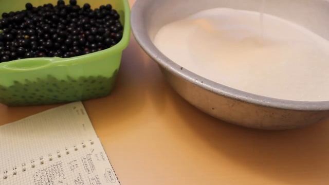 Желе из черной смородины . Безумно вкусно ! смотреть онлайн