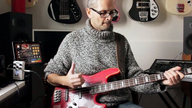 Funky bass fun with the MXR Bass compressor смотреть онлайн