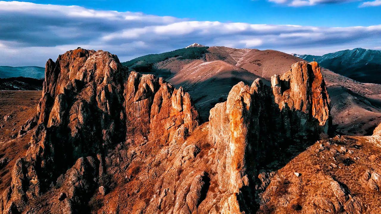 Село в ГЛУБИНКЕ КРЫМА которое вы не видели. МЕЖДУРЕЧЬЕ - как здесь ЖИВУТ КРЫМЧАНЕ. Показываю ПРАВДУ. смотреть онлайн