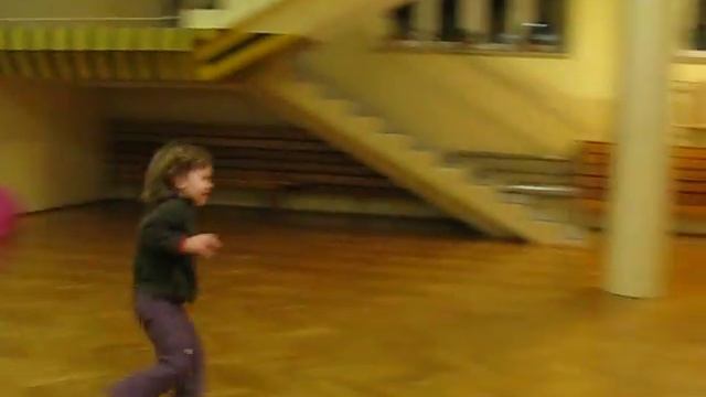 Vlog. Как выглядит школа в Польше. Права детей, лифт, пандус. The school in Poland. смотреть онлайн