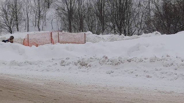 Зимний мотокросс. Обнинск. 27 января 2024 г. Заезд 14:10. Winter motocross. Obninsk. 27 January 202 смотреть онлайн
