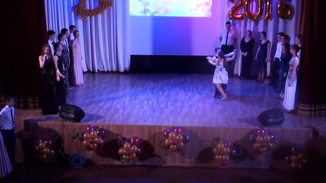 Вальс (Светлана Дроздова, 11-е классы гимназии 622) смотреть онлайн