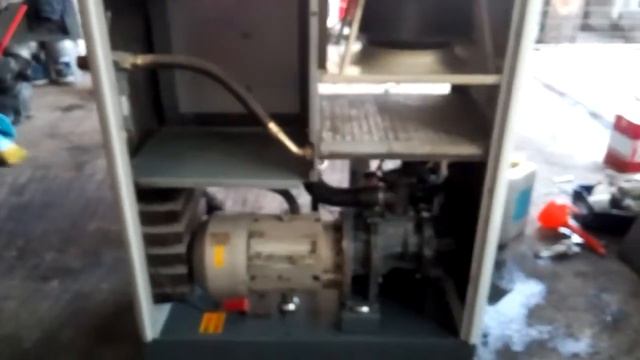 Atlas Copco GA22+ Airtech Kompresör смотреть онлайн