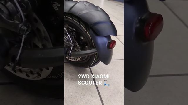 Двухмоторный Mi Scooter 3