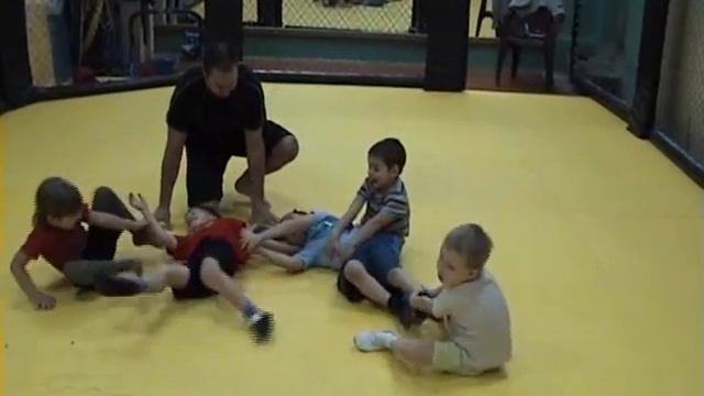 Тренировка детей смотреть онлайн