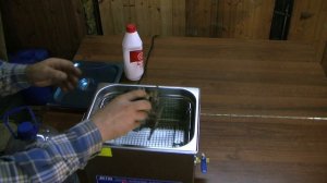 Ультразвуковая ванна для мытья деталей.