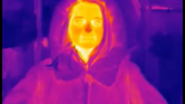 Пуховик или шуба: Выясняем меняются ли женские предпочтения смотреть онлайн