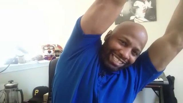 Fitness Tip: How To Do Office Stretching смотреть онлайн