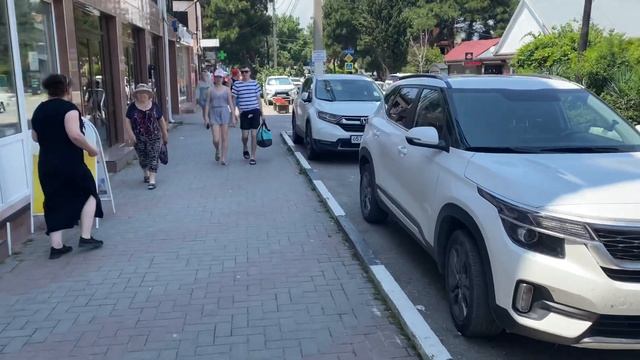Маршрут от нашего гостевого дома в Геленджике до пляжа в центре/Цены по дороге/Улица Советская смотреть онлайн