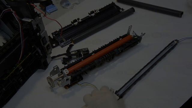 Замена термоплёнки на принтере "HP LJ 1022" смотреть онлайн