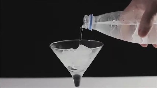 Моментальное заморозки воды ЛАЙФХАХ смотреть онлайн