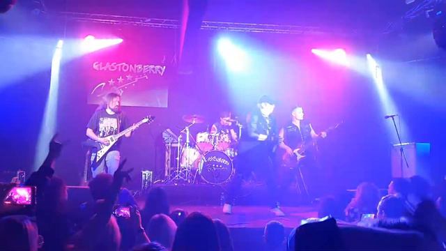 Артур Беркут - Игры не для нас. Live in Glastonberry 16.10.2020 смотреть онлайн