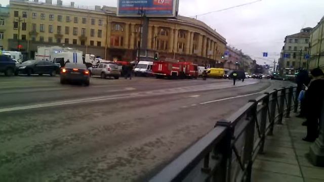 03.04.2017г. После взрыва в метро "Технологический Институт" смотреть онлайн