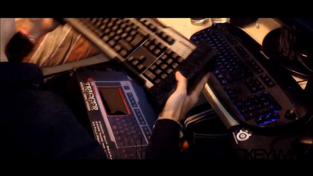 FoxeyWing Unboxing/Reviews ! CM Storm Trigger keyboard смотреть онлайн