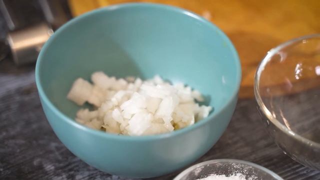 Крылышки лучше чем в KFC. Как приготовить острые крылышки. смотреть онлайн