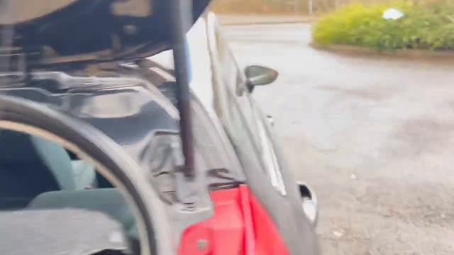 Ford Fiesta 1.25 Zetec 5 Door смотреть онлайн