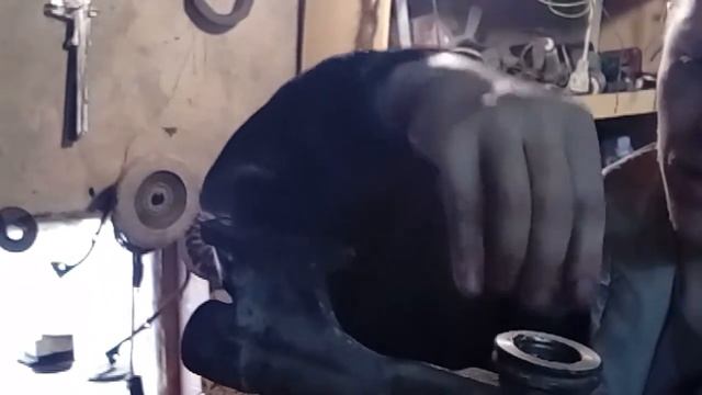 Ауди 80 . Как разобрать рулевую рейку! смотреть онлайн