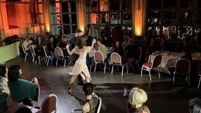 Дмитрий Рыжов/Вика Кривцова. Танго салон смотреть онлайн